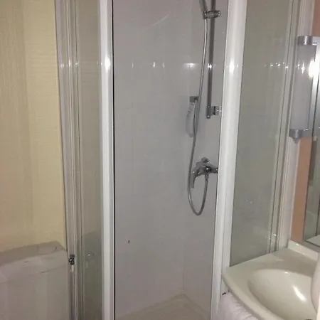 Flanades 3* Sarcelles