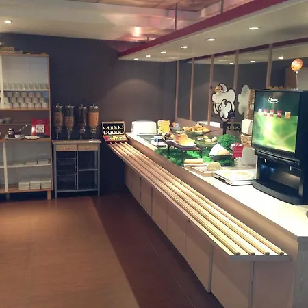 Hotell Flanades Sarcelles