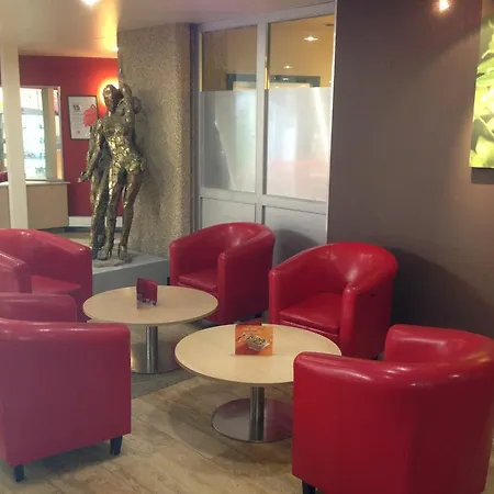 Flanades Hotell Sarcelles