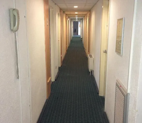 Hotel Flanades 3*