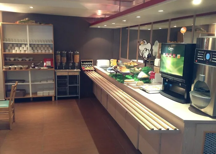 Hotel Flanades Sarcelles